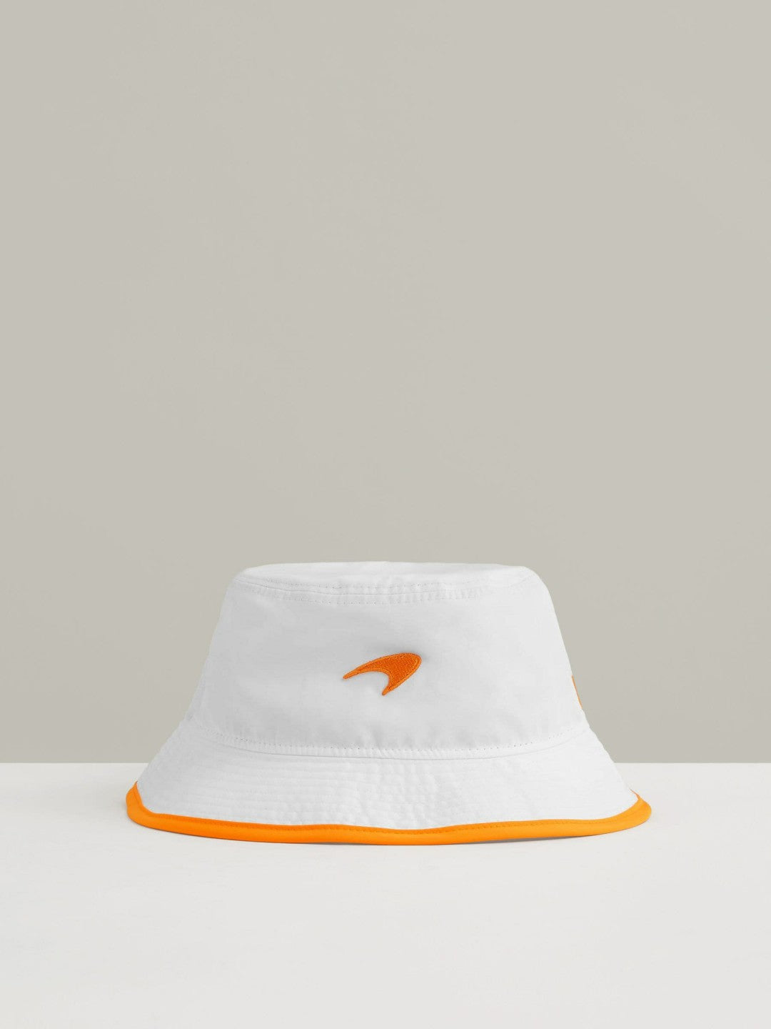 Men McLaren F1 Team Speedmark Bucket Hat in White