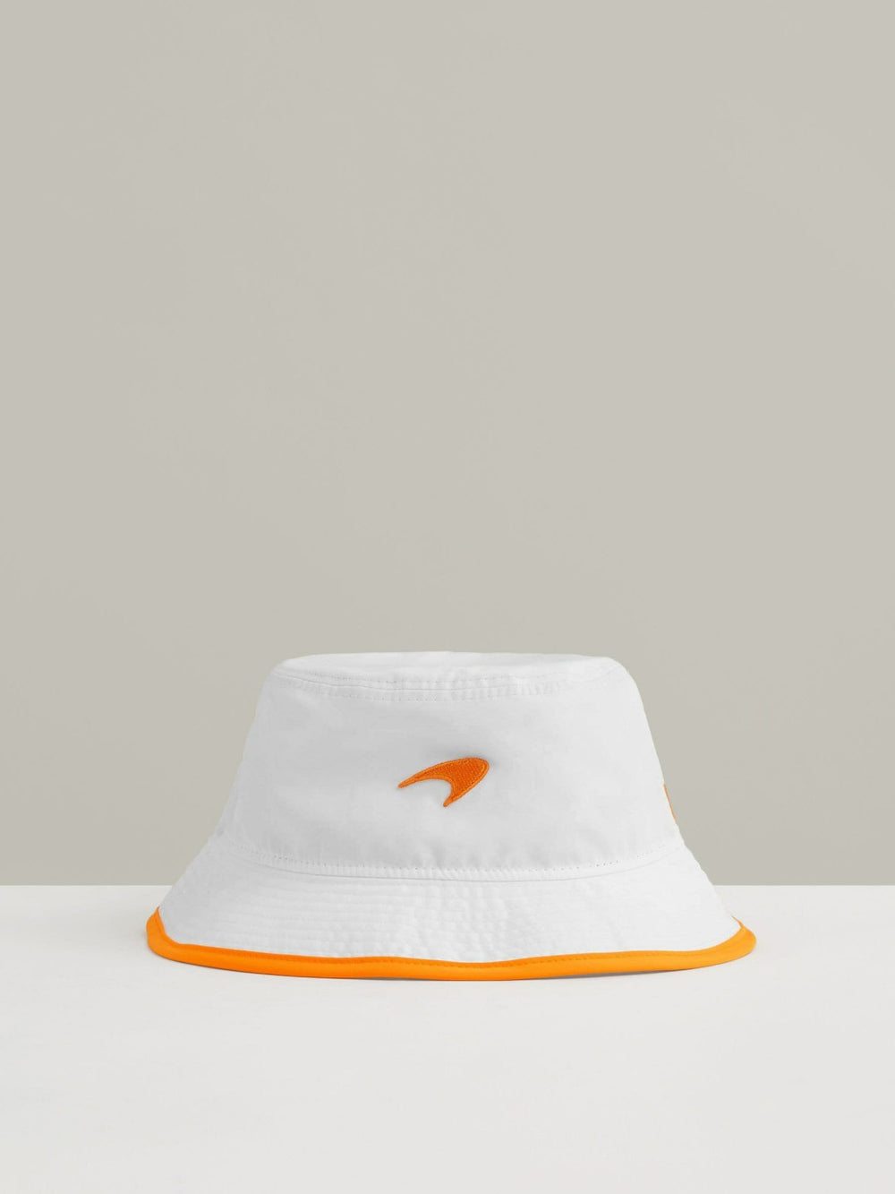Men McLaren F1 Team Speedmark Bucket Hat in White