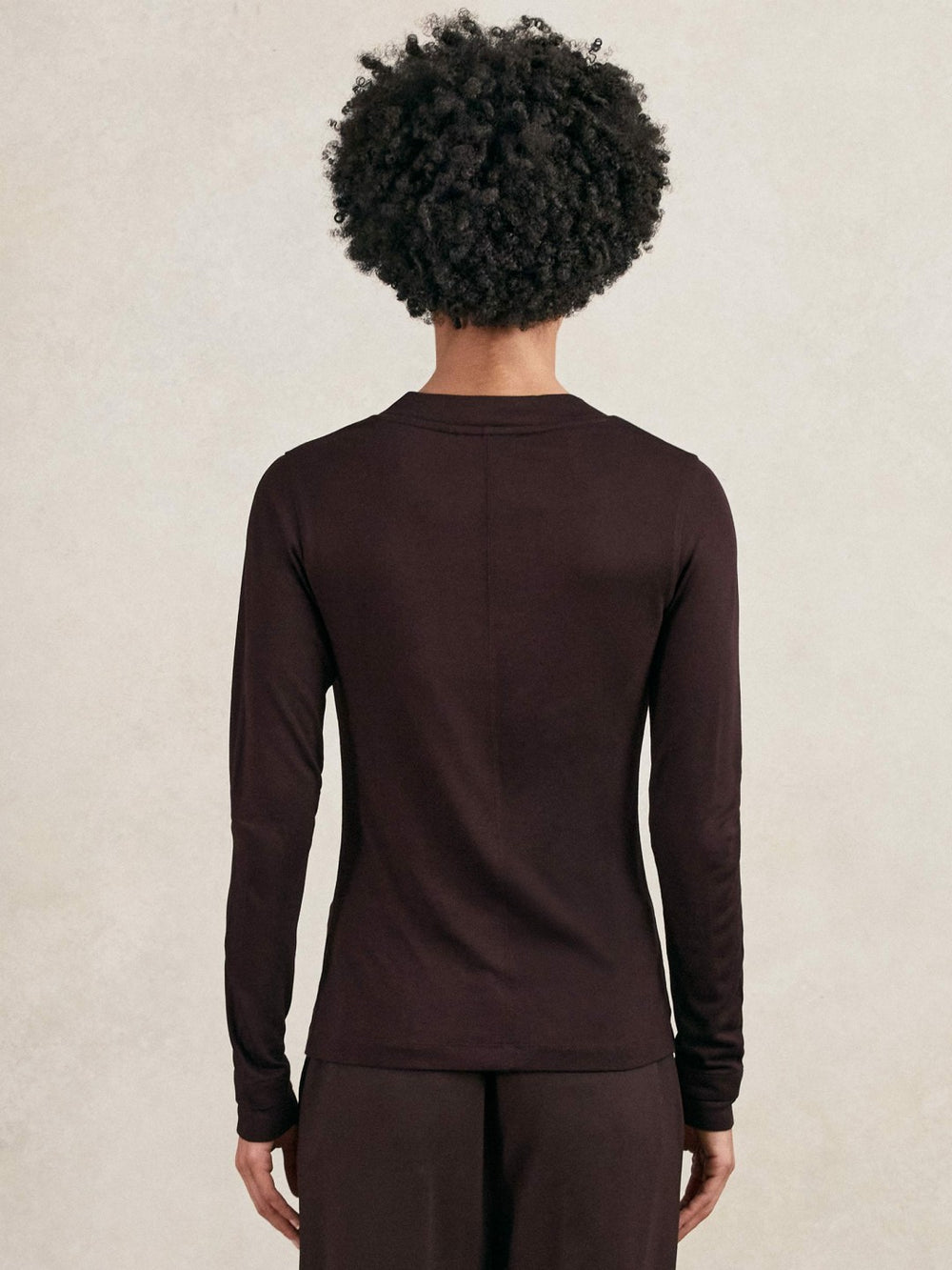 Women Jersey V-Neck Top in Plum