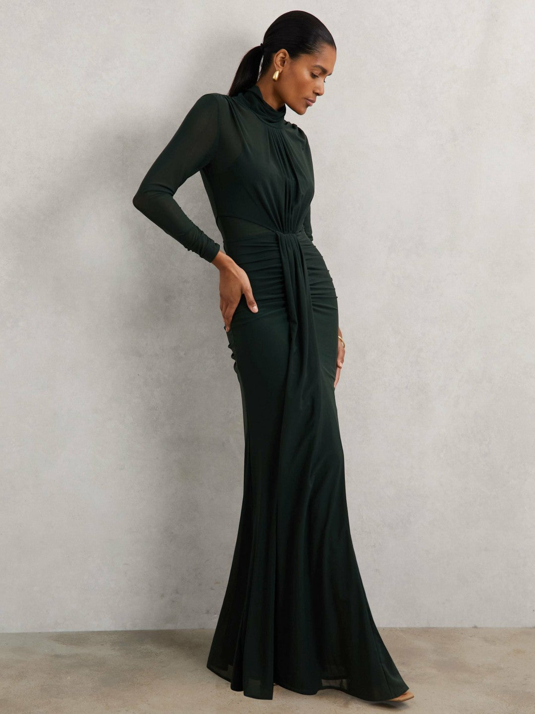 Women Petite Ruched Long-Sleeve Maxi Dress in Dark Green
