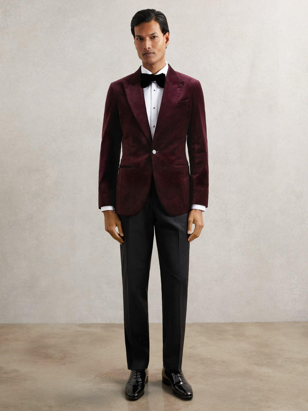 Men Single-Breasted Velvet Blazer Regular-Fit in Bordeaux