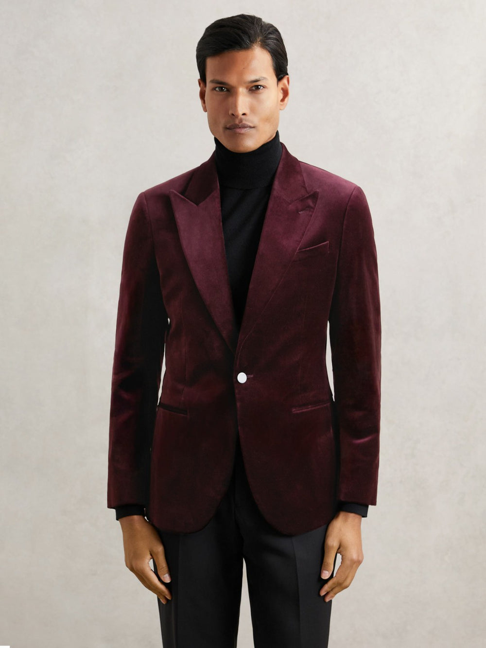Men Single-Breasted Velvet Blazer Regular-Fit in Bordeaux