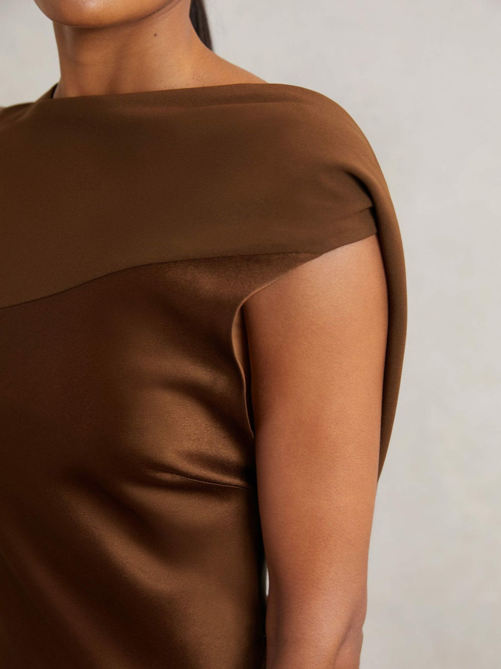 Women Petite Back Detail Midi Dress in Bronze