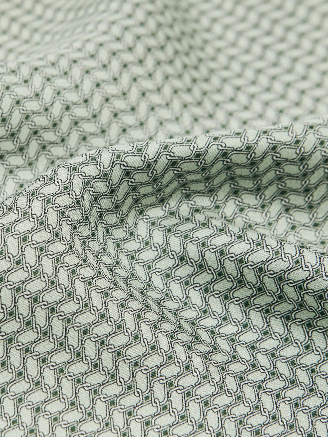Men Geo Chain Detail Pocket Square in Sage