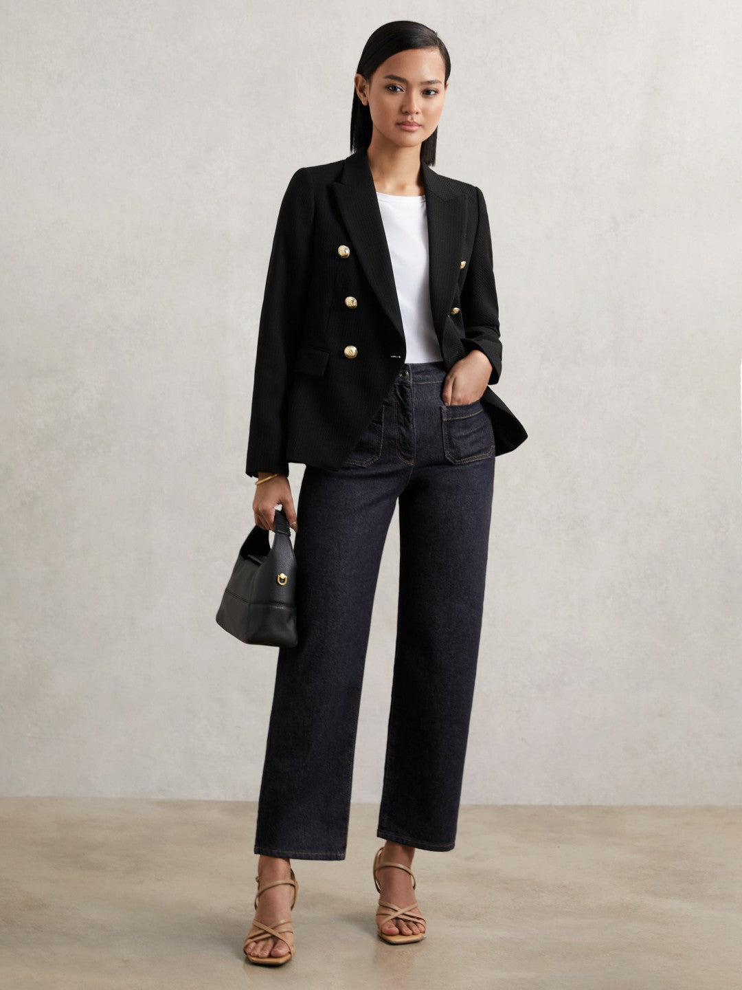 Women Petite Straight Leg Patch Pocket Jeans in Dark Blue
