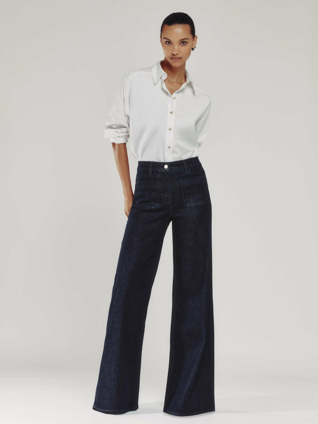 Women Petite Patch Pocket Wide Leg Jeans in Dark Blue