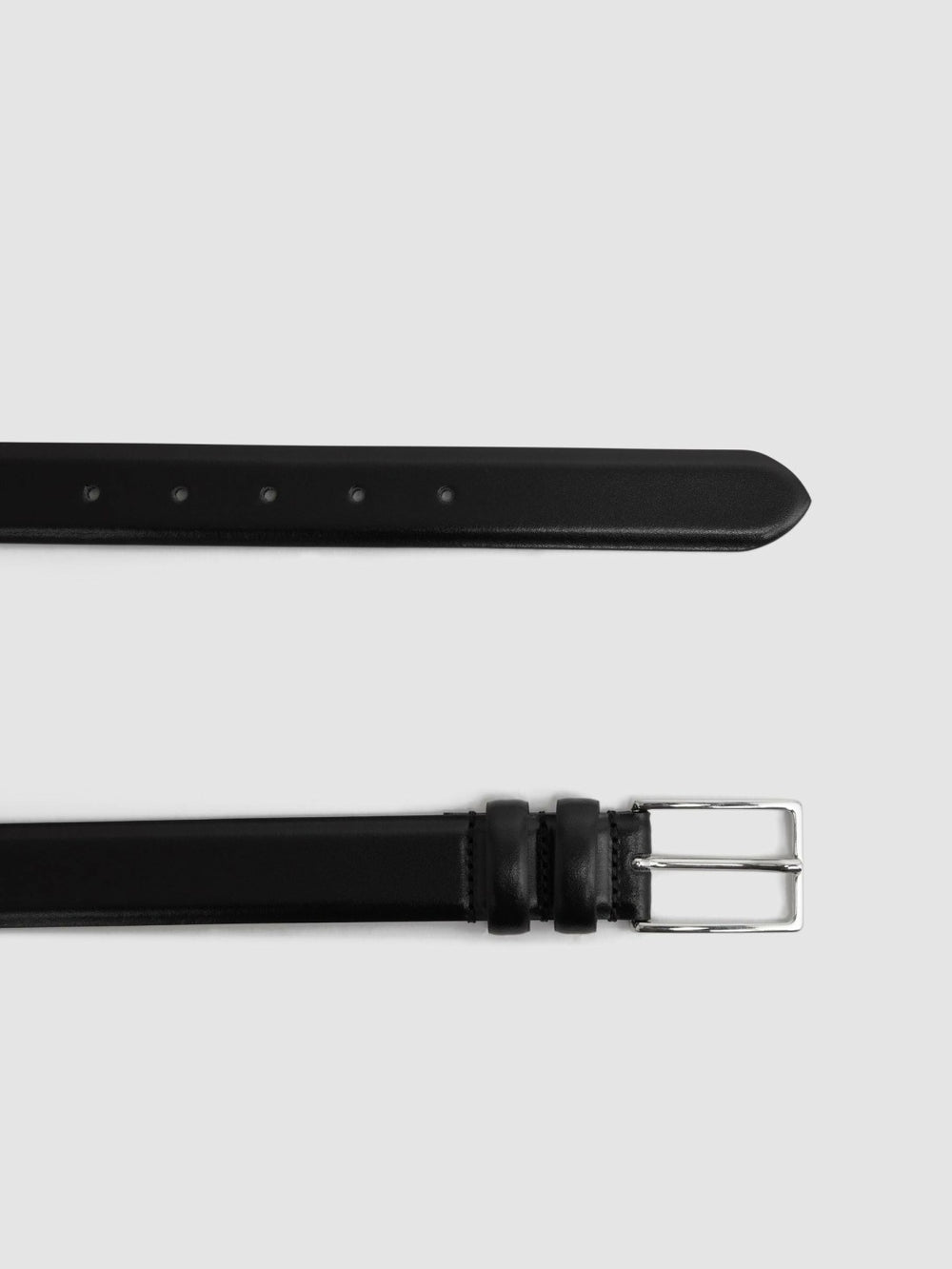 Men Smooth Leather Belt in Black