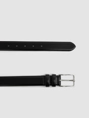 Men Smooth Leather Belt in Black