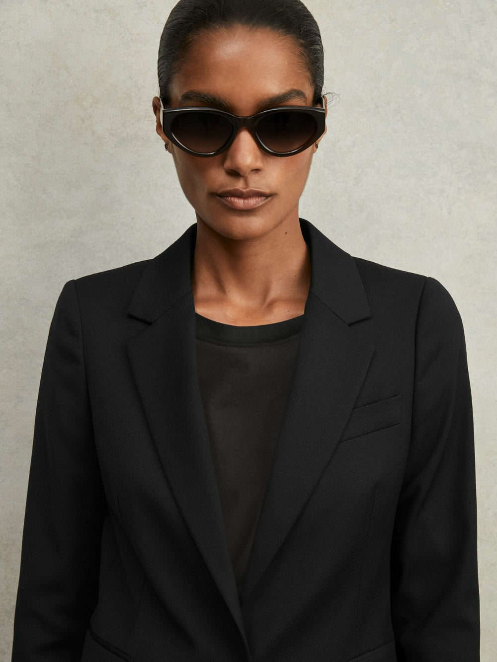 Women Petite Single Breasted Suit Blazer in Black
