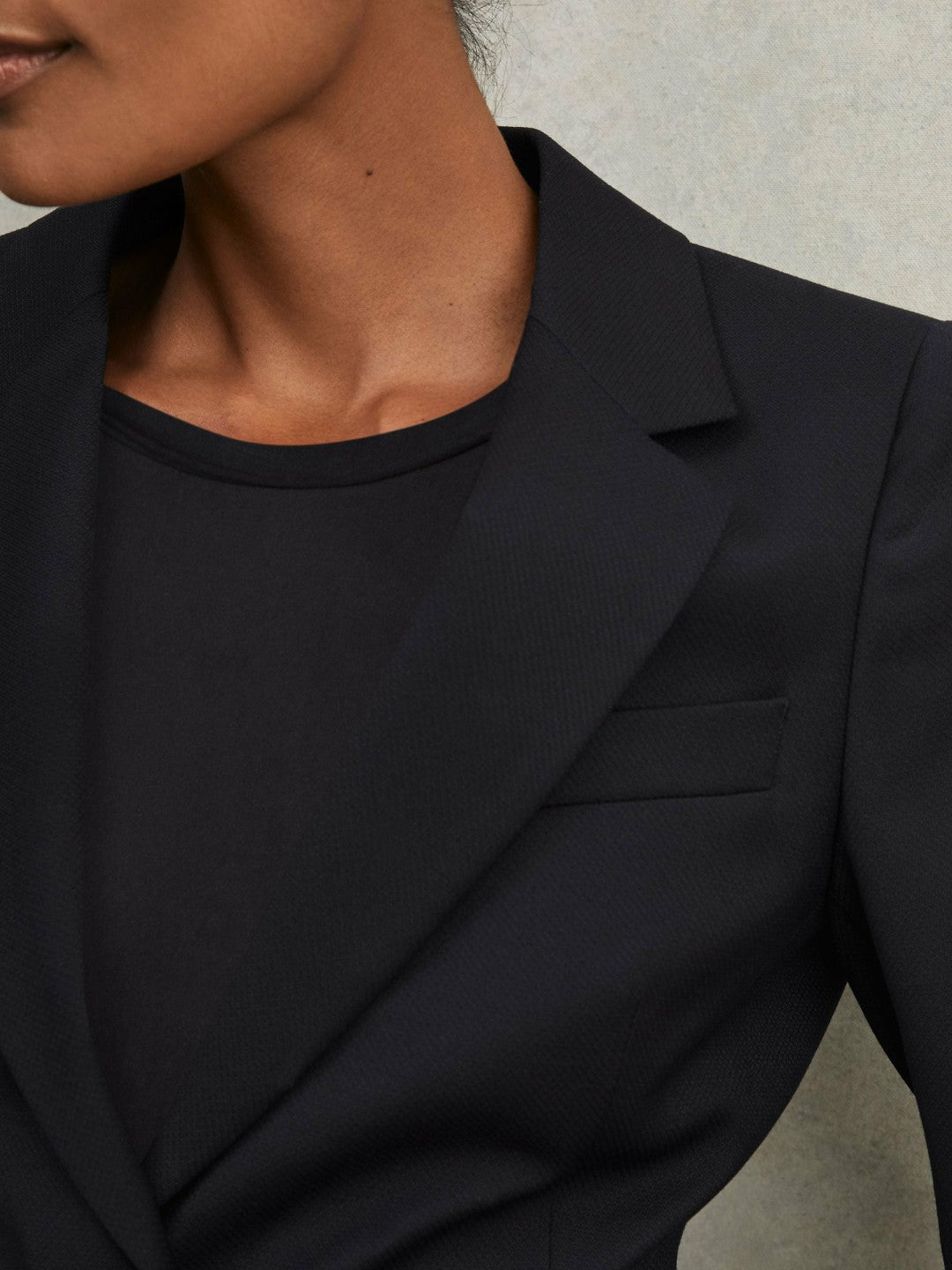 Women Single Breasted Suit Blazer in Navy