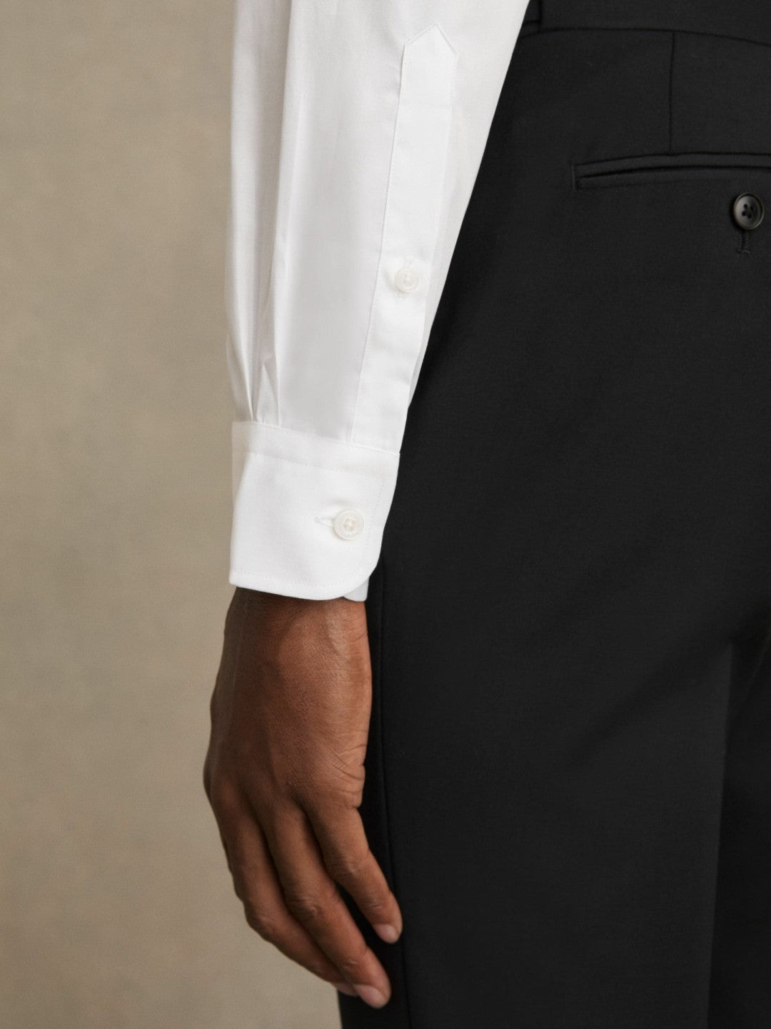 Men Regular Fit Cotton Sateen Striped Shirt in White