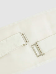 Men Silk Cummerbund in Ivory