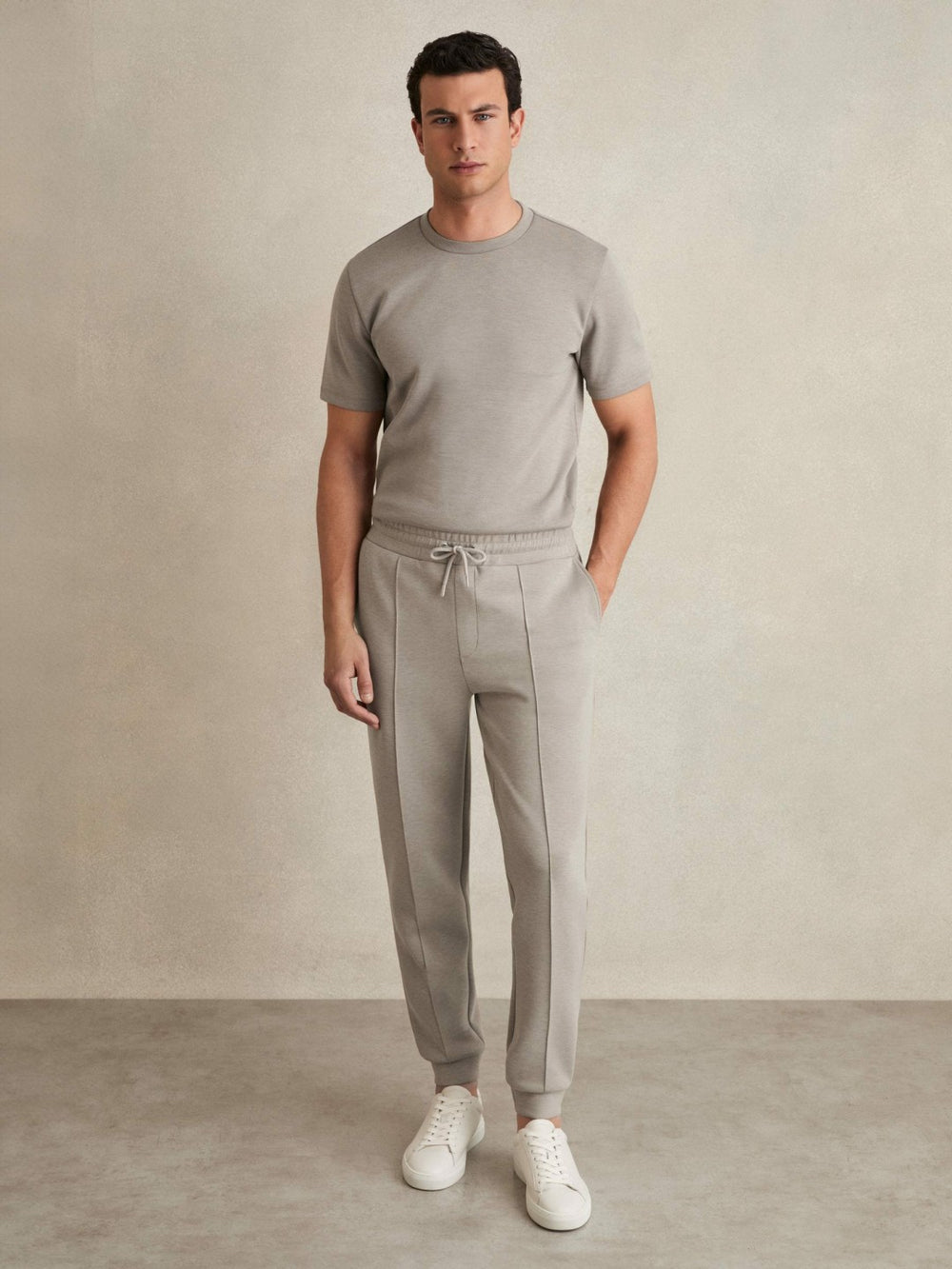 Men Drawstring Jersey Joggers in Taupe