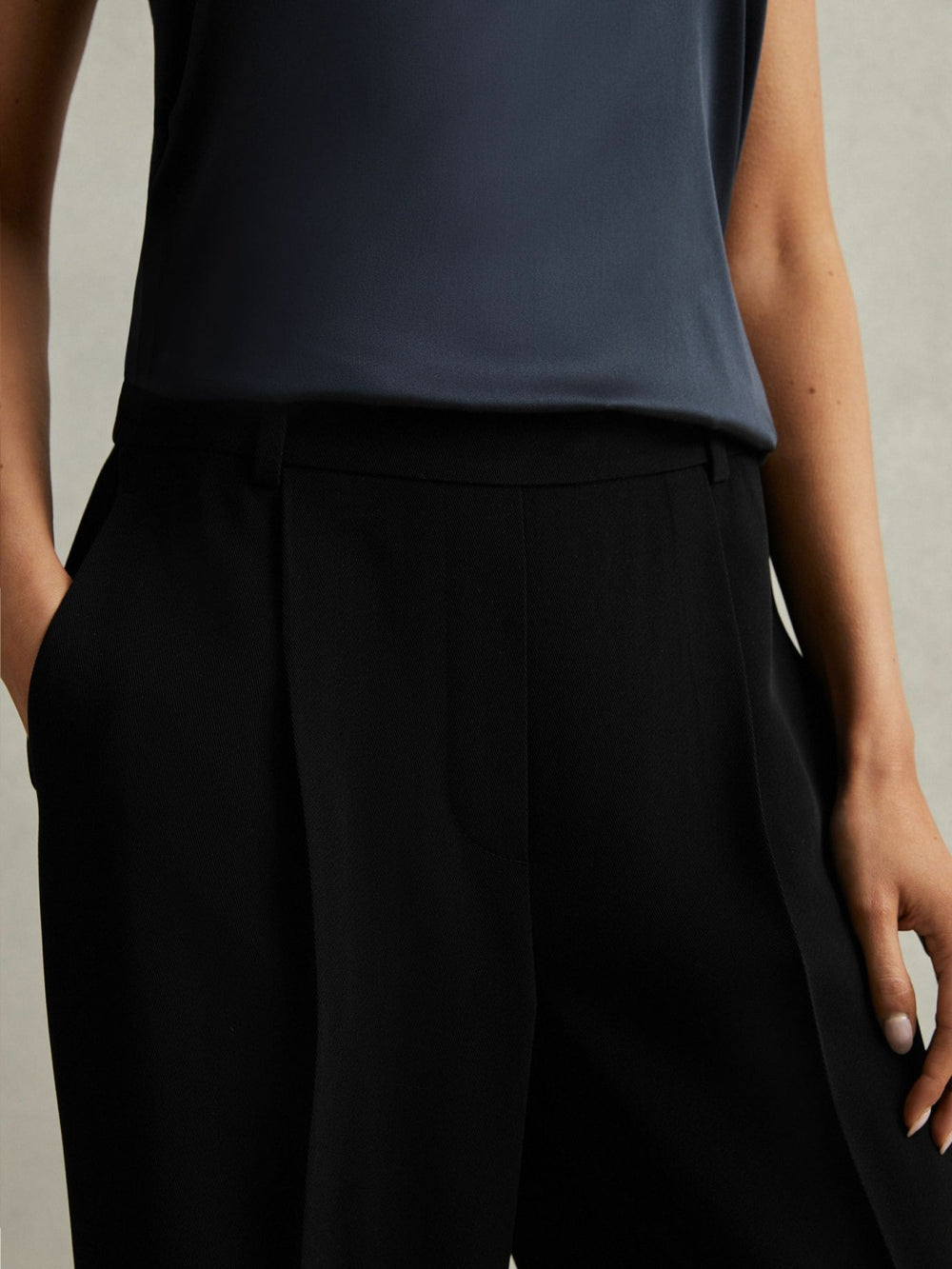 Women Petite Half-Elasticated Wide Leg Trousers in Black