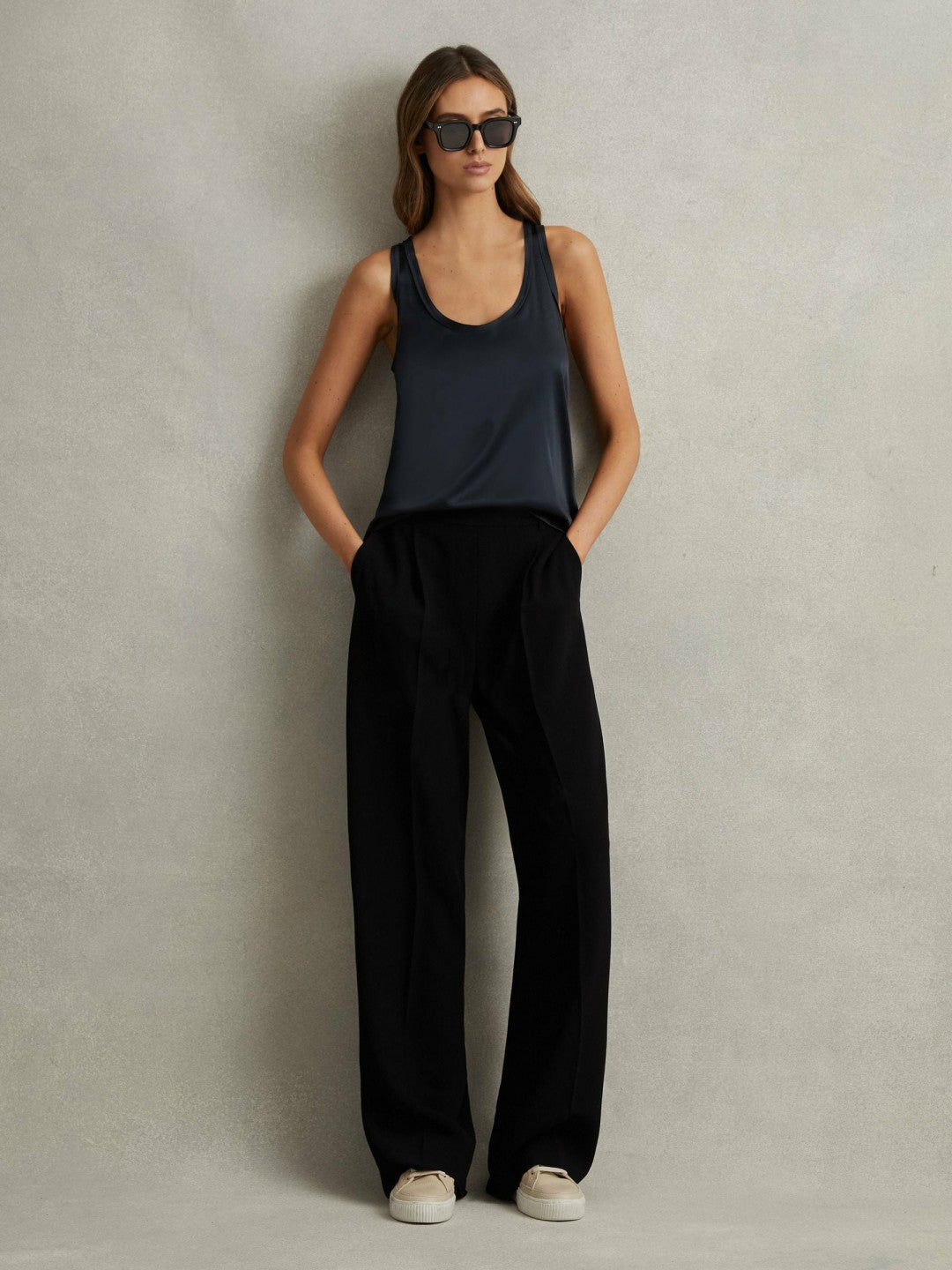 Women Petite Half-Elasticated Wide Leg Trousers in Black