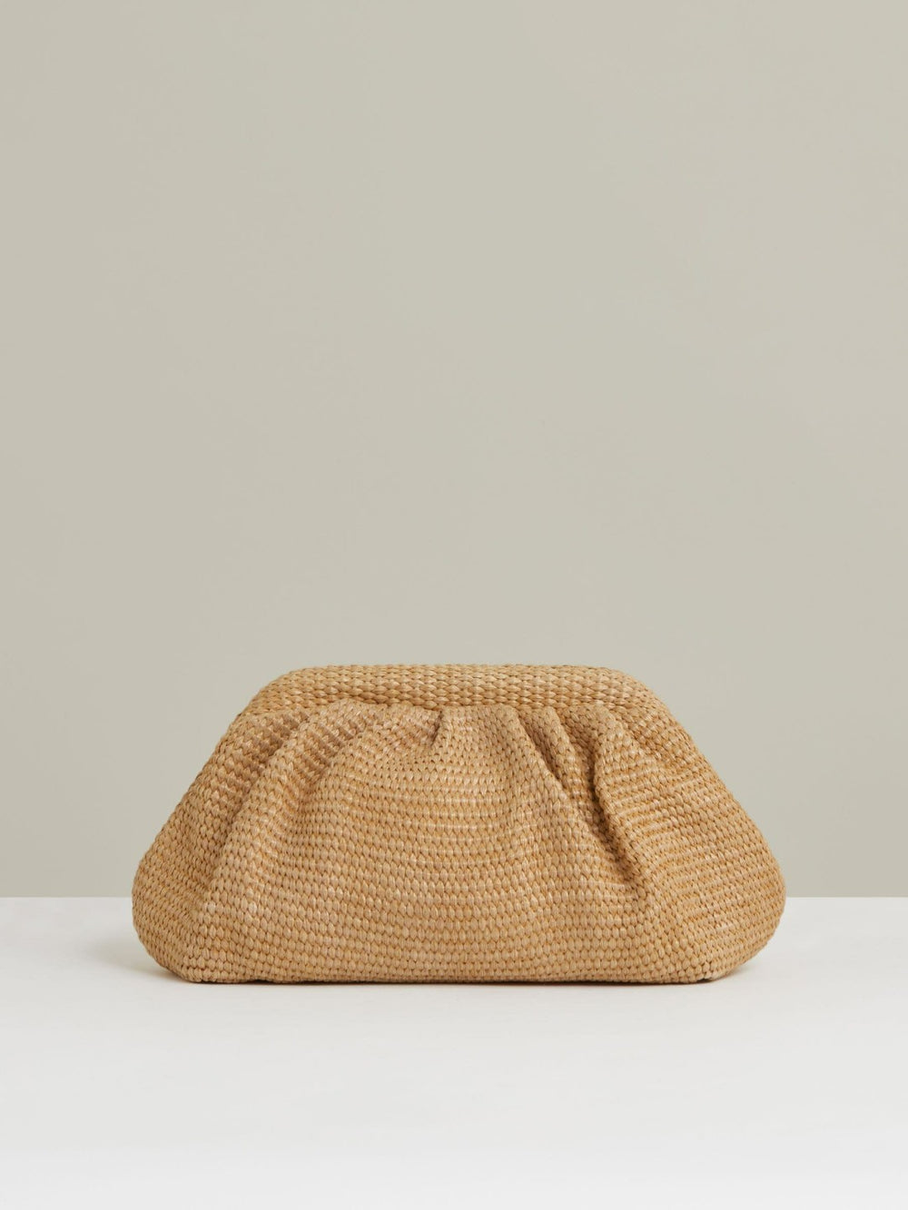 Women Raffia Clutch Bag in Natural