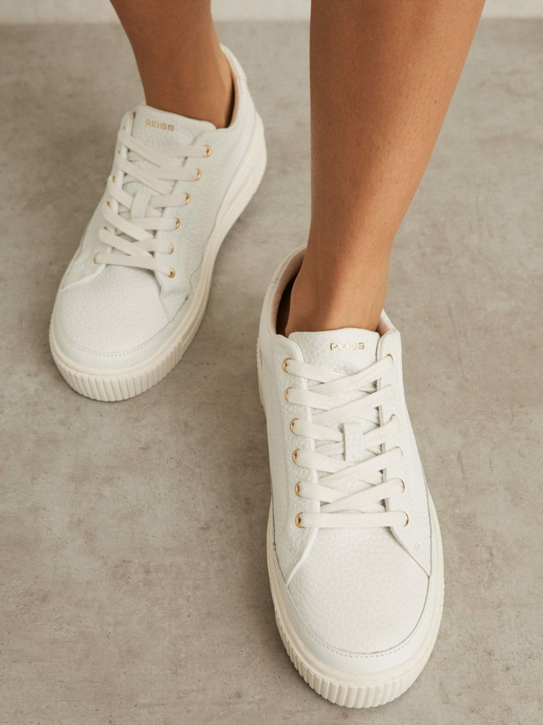 Women Grained Leather Platform Trainers in White