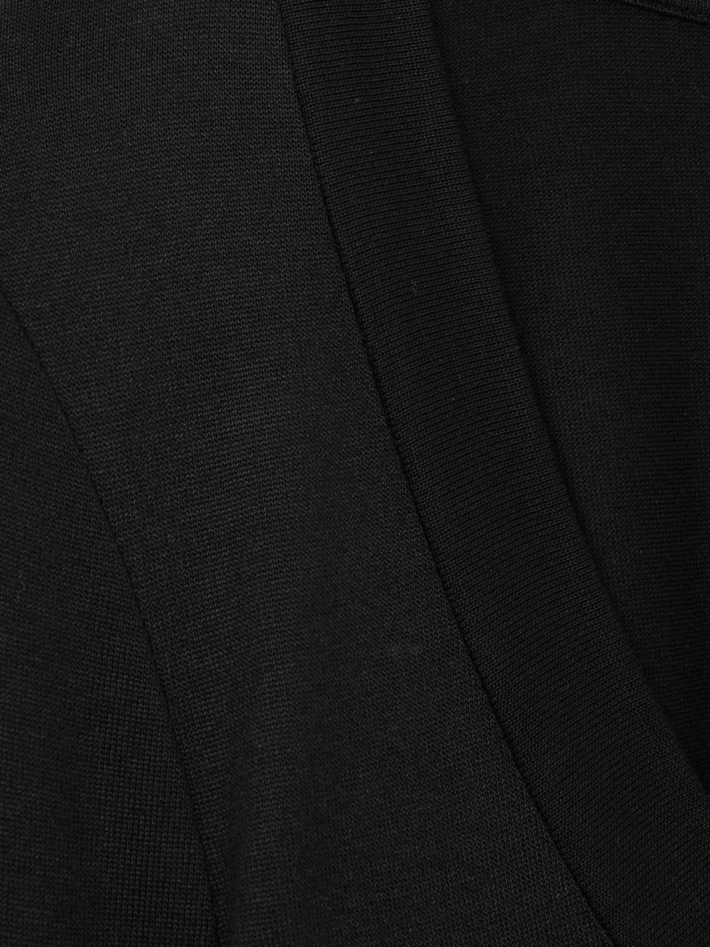 Women Jersey V-Neck Top in Black
