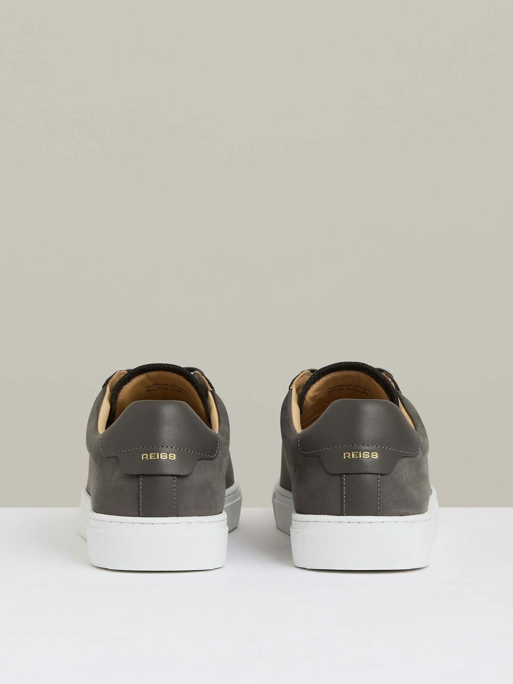 Men Nubuck Leather Low-Top Trainers in Grey