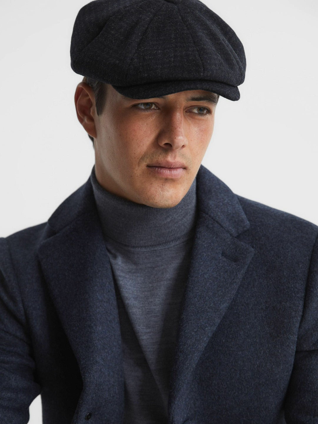 Men Wool Blend Baker Boy Cap in Navy