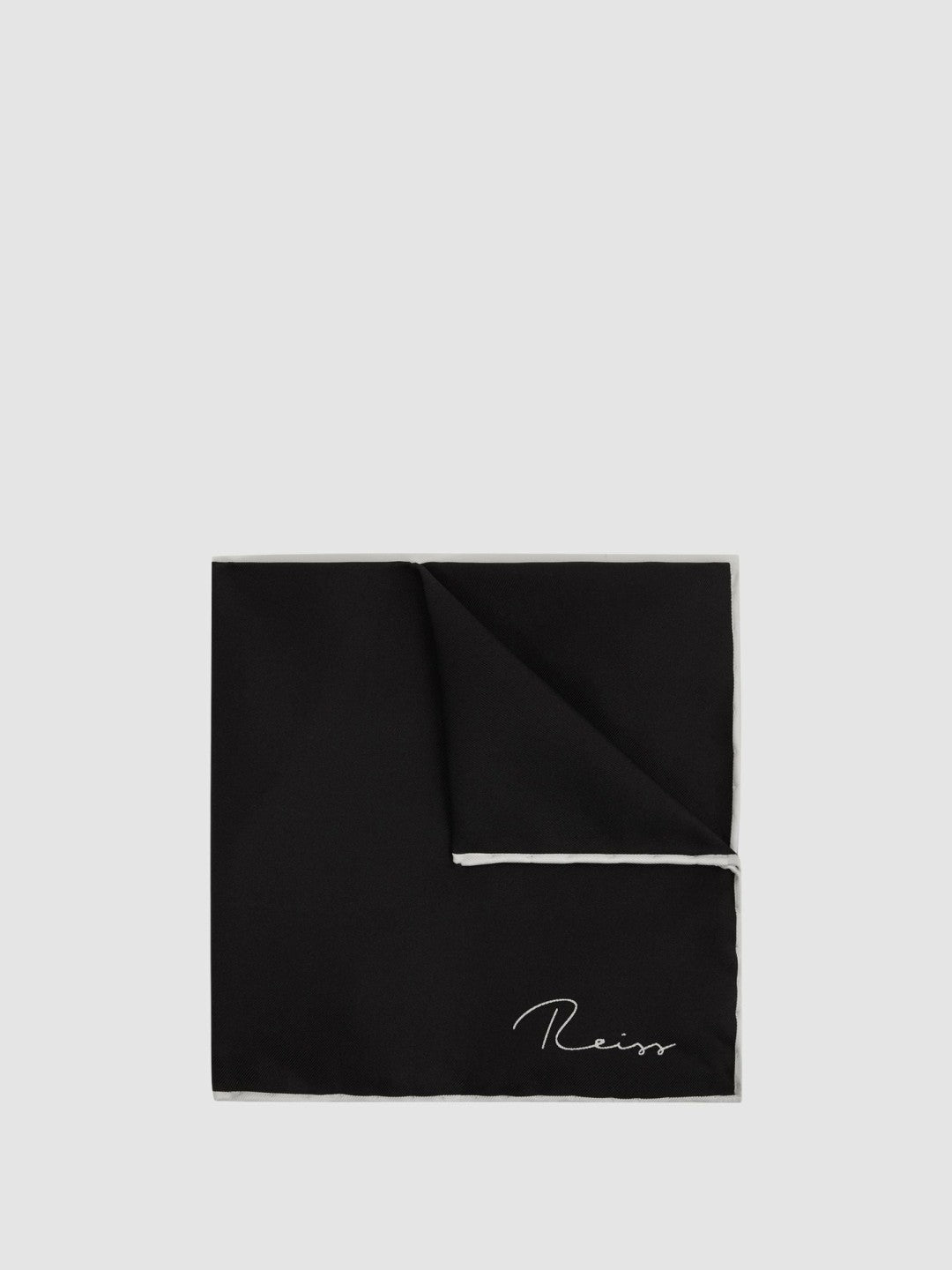 Men Plain Silk Pocket Square in Black