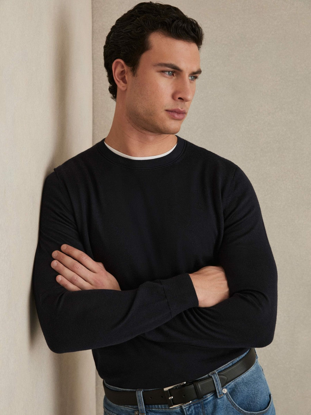 Men Merino Wool Crew Neck Jumper in Navy