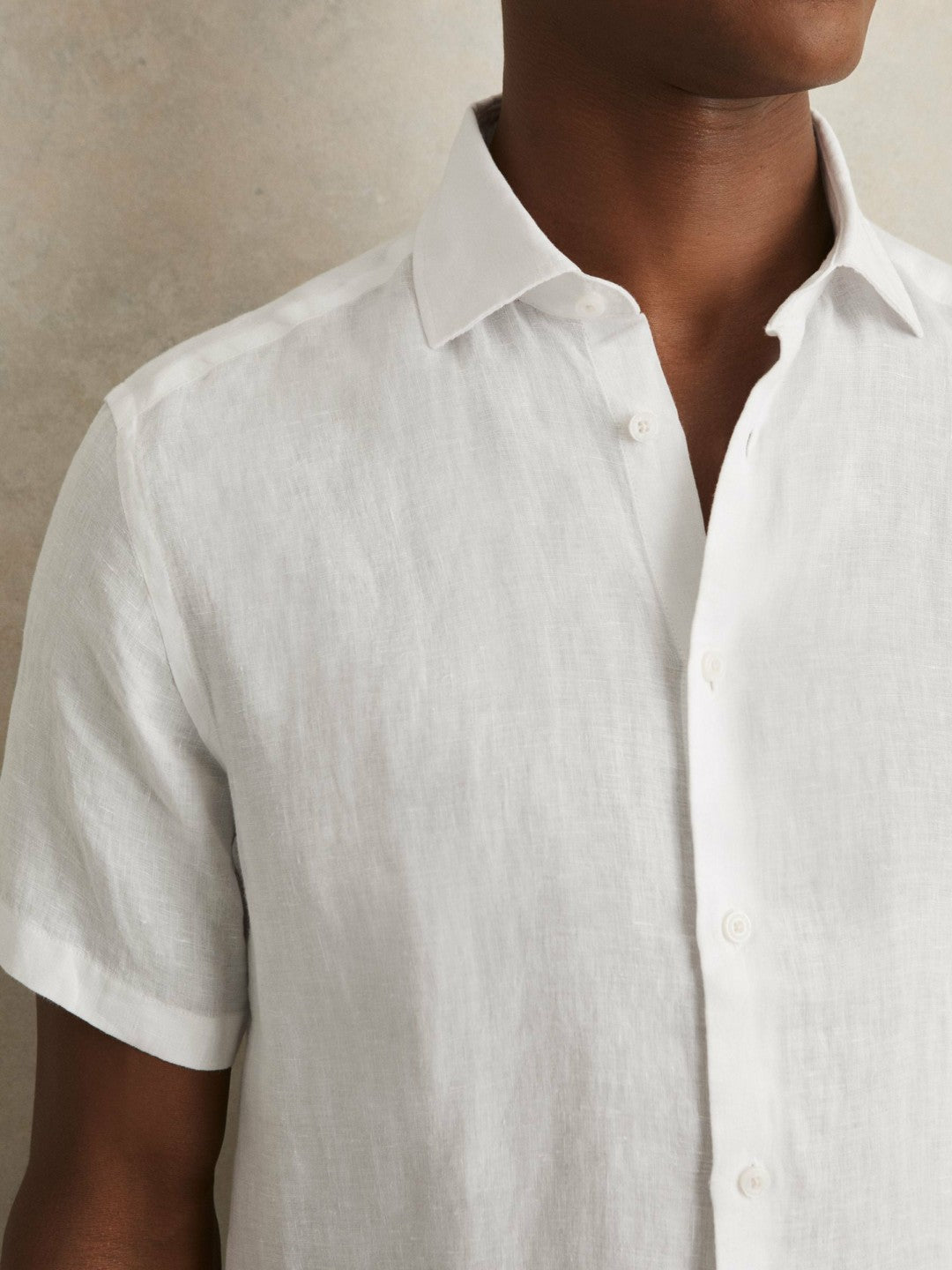 Men Slim Fit Linen Button-Through Shirt in White