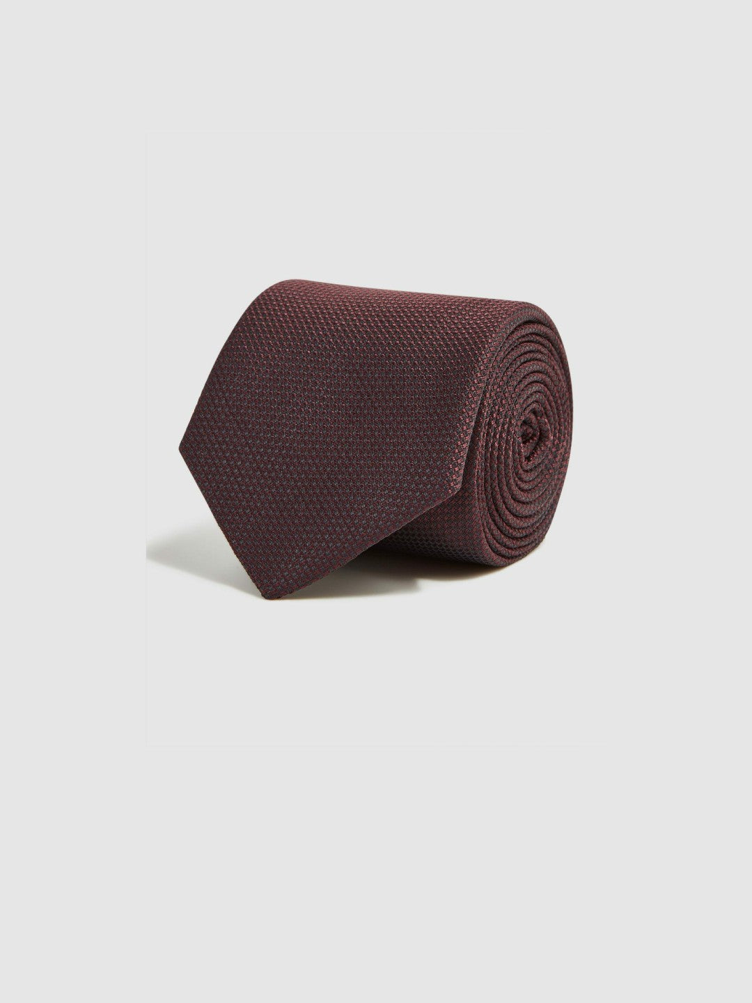 Men Textured Silk Blend Tie in Burgundy