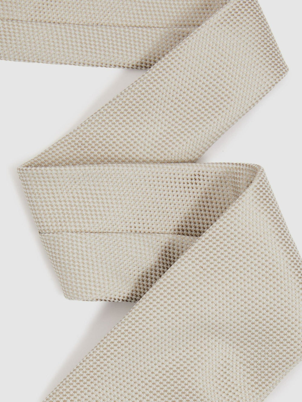 Men Textured Silk Blend Tie in Soft Champagne