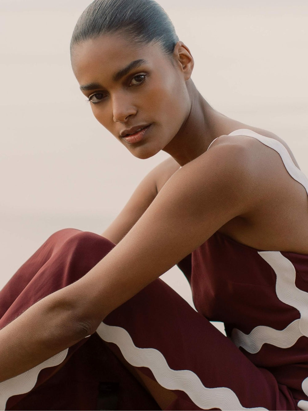 Women Wave-Trim Crepe Midi Dress in Burgundy