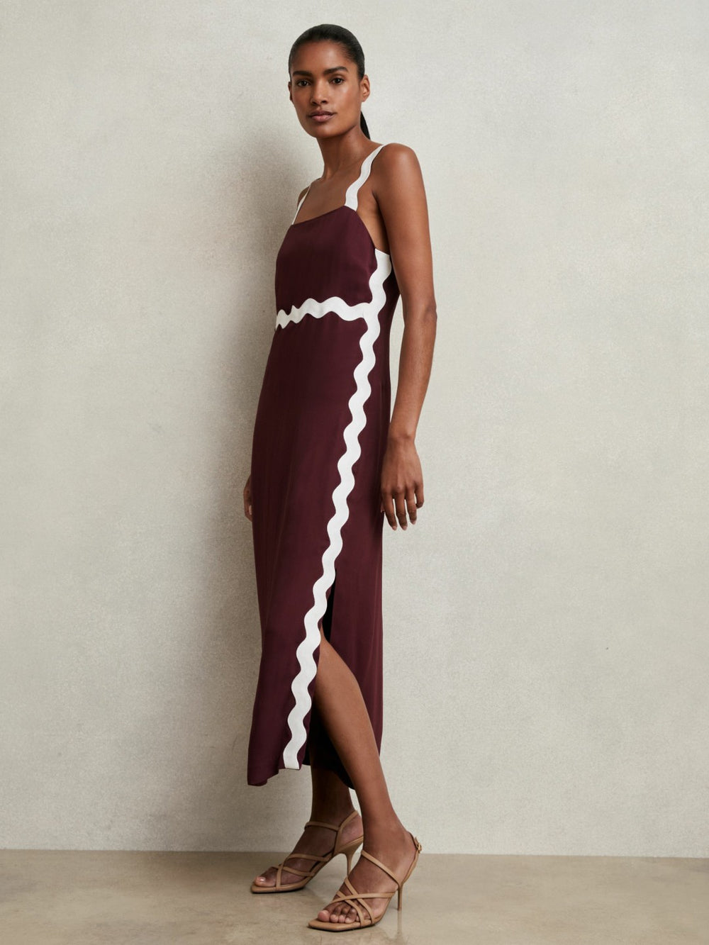 Women Wave-Trim Crepe Midi Dress in Burgundy