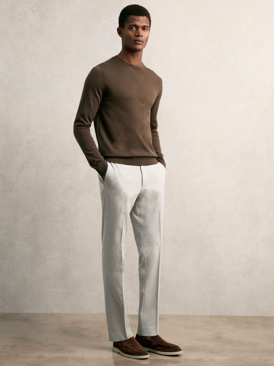 Men Slim-Fit Internal-Drawstring Trousers in Grey