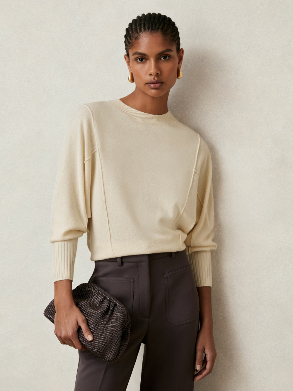 Women Wool-Blend Reverse-Seam Batwing Jumper With Cashmere in Cream