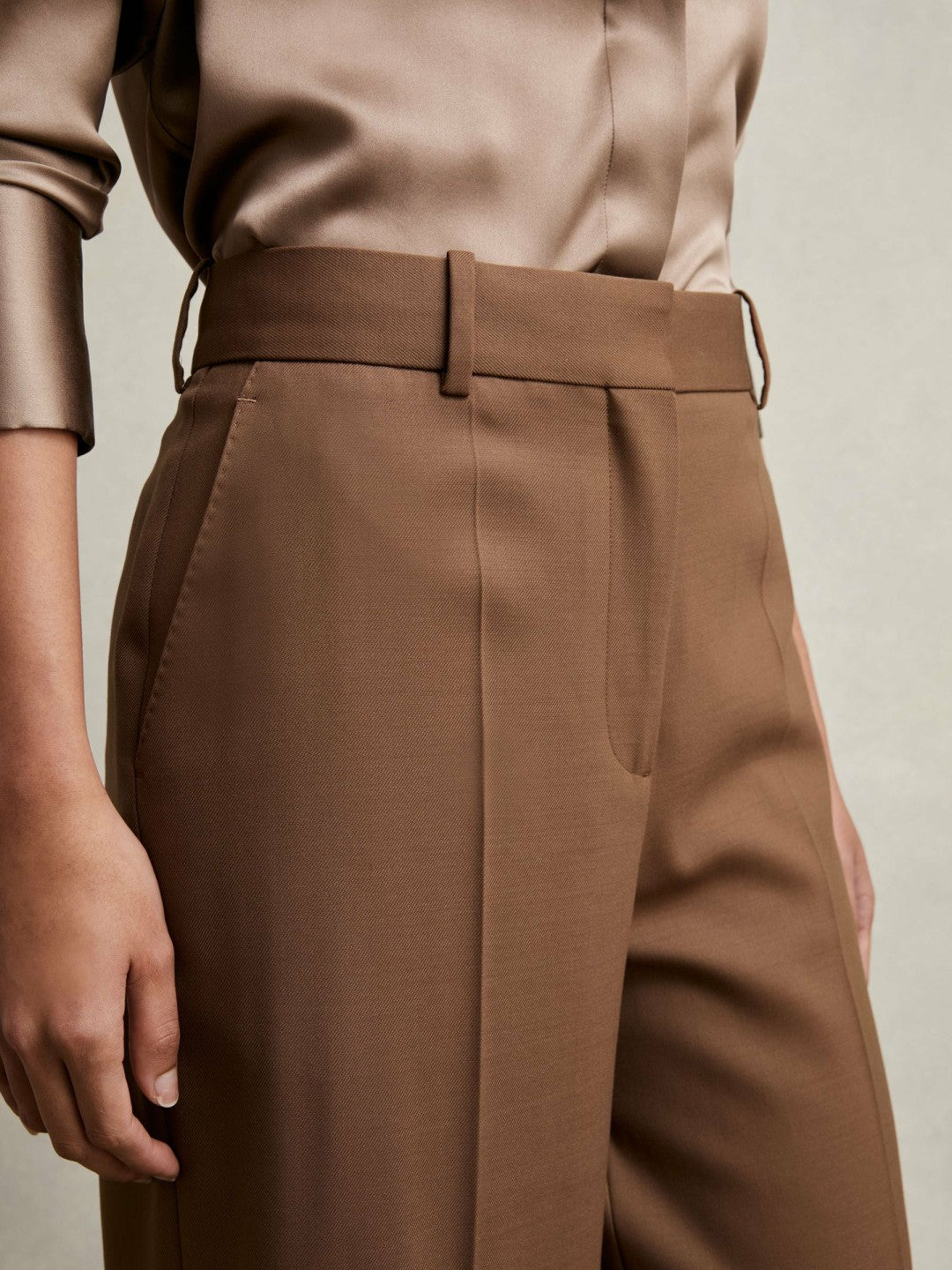 Women Petite Wool-Blend Wide-Leg Suit Trousers in Tan