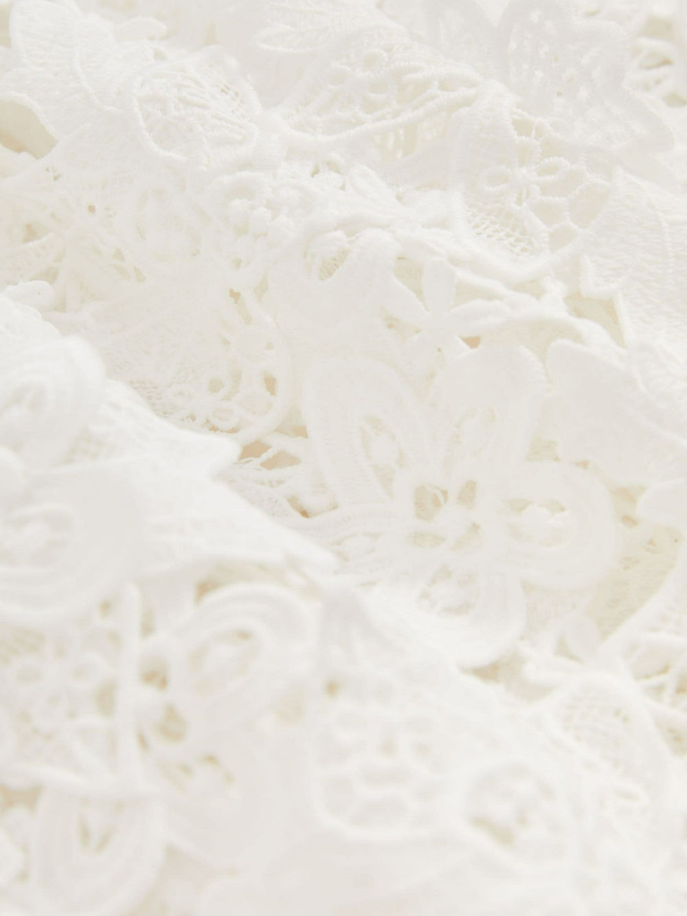 Women Cotton Cut Out Lace Cami Top in Ivory