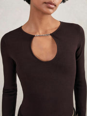 Women Chain-Detail Keyhole Knit Top in Plum