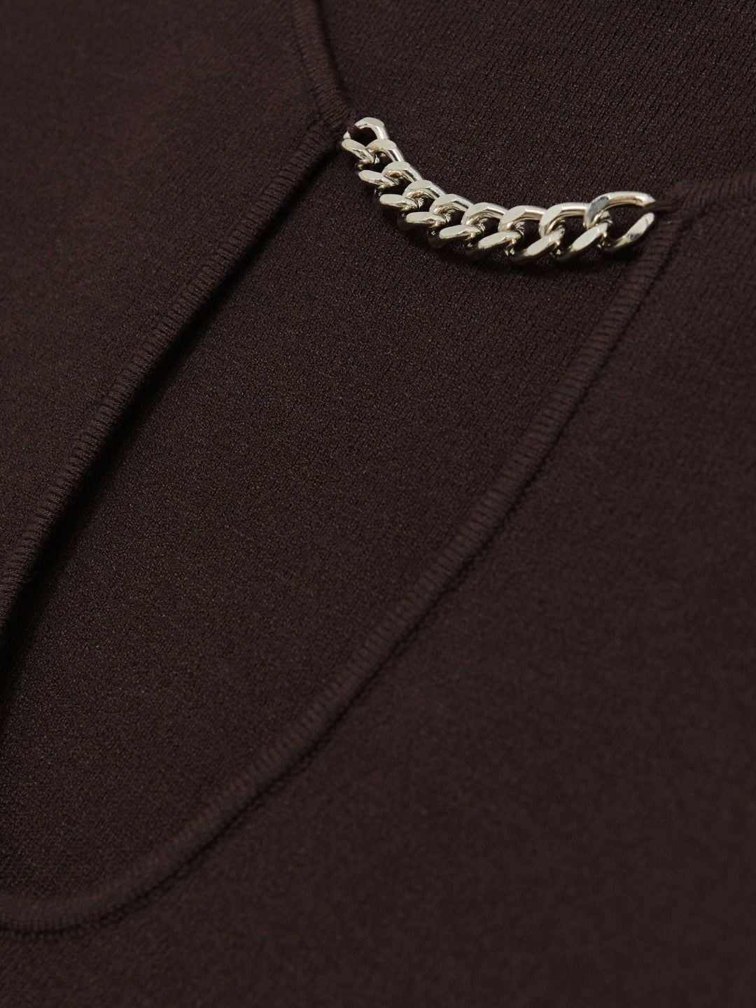 Women Chain-Detail Keyhole Knit Top in Plum