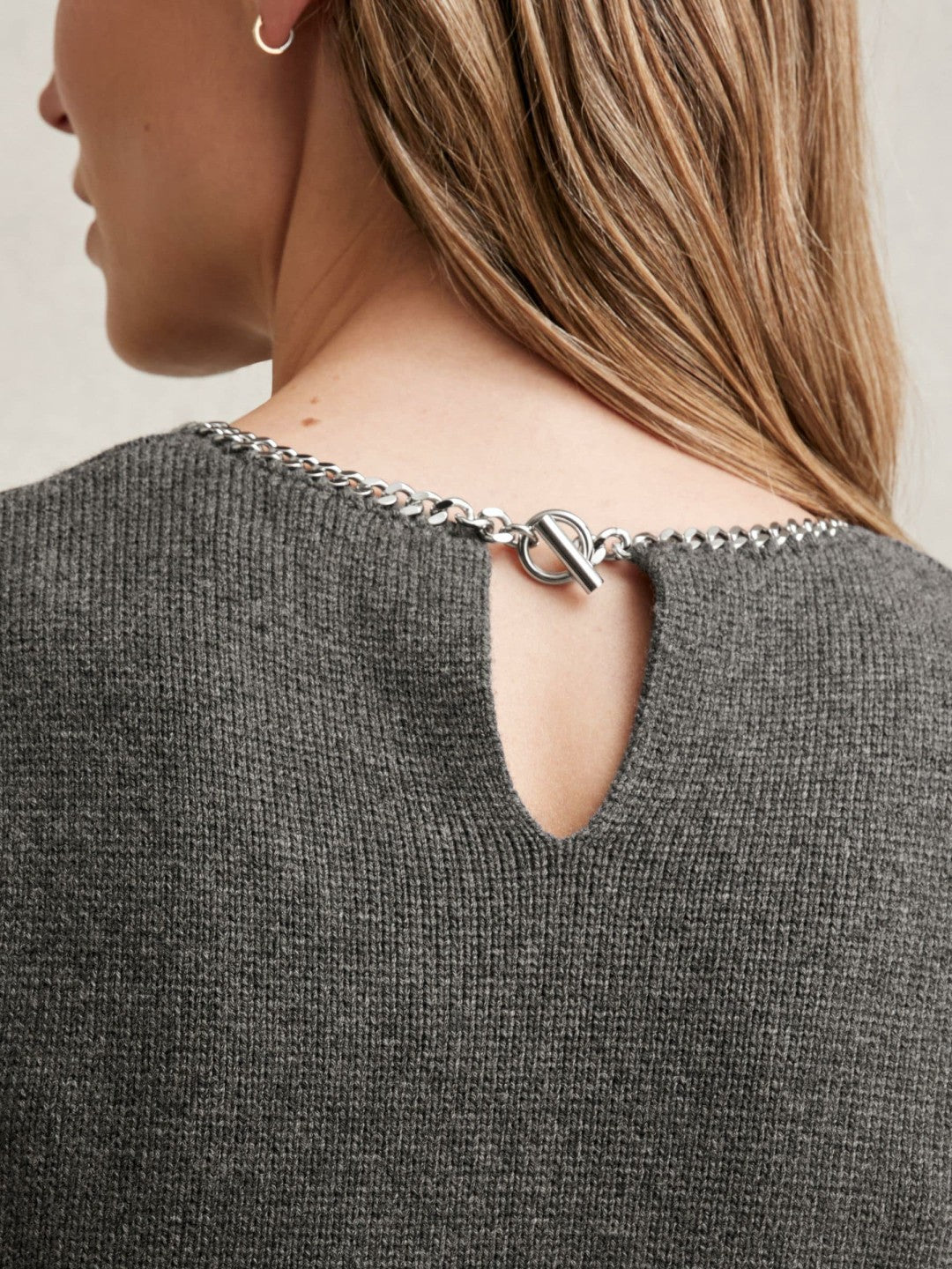 Women Wool-Blend Necklace-Trim Knitted Vest in Charcoal Grey