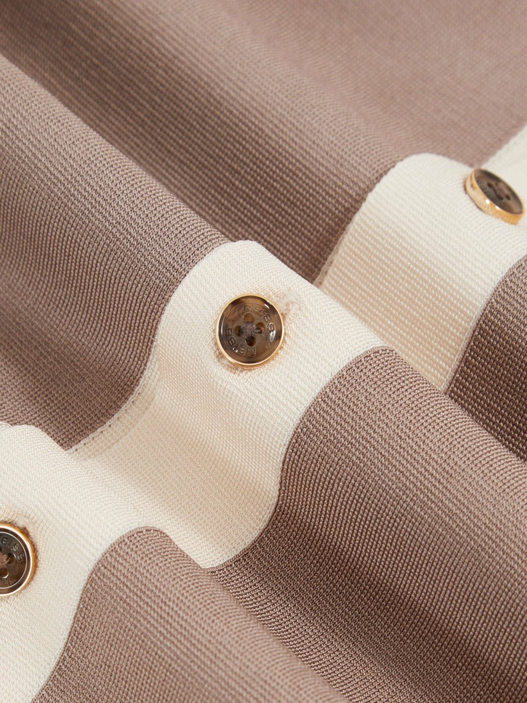 Men Colour-Block Cuban-Collar Knit Shirt in Taupe Brown/Light Stone