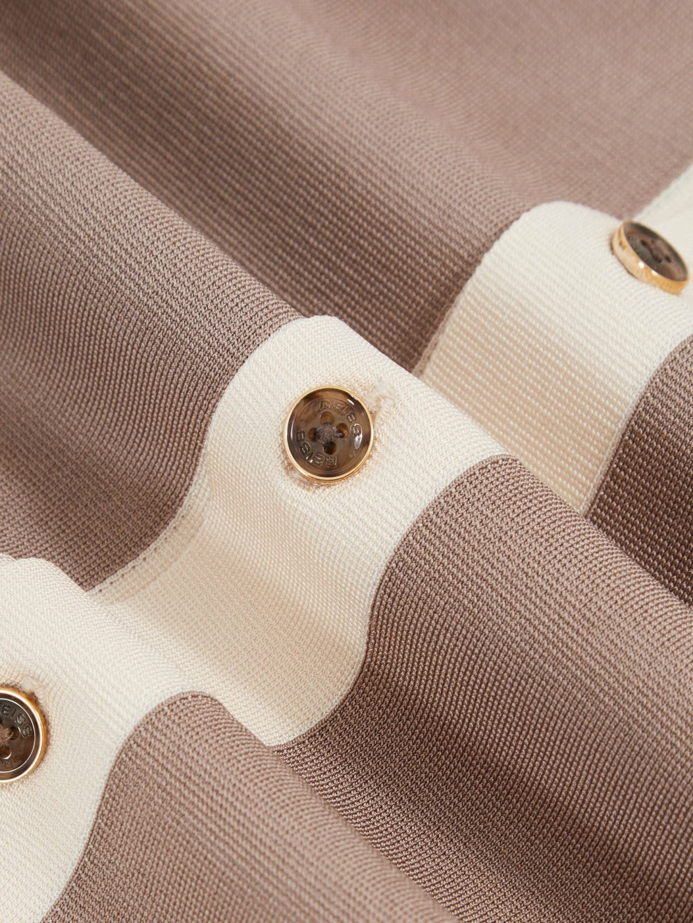 Men Colour-Block Cuban-Collar Knit Shirt in Taupe Brown/Light Stone