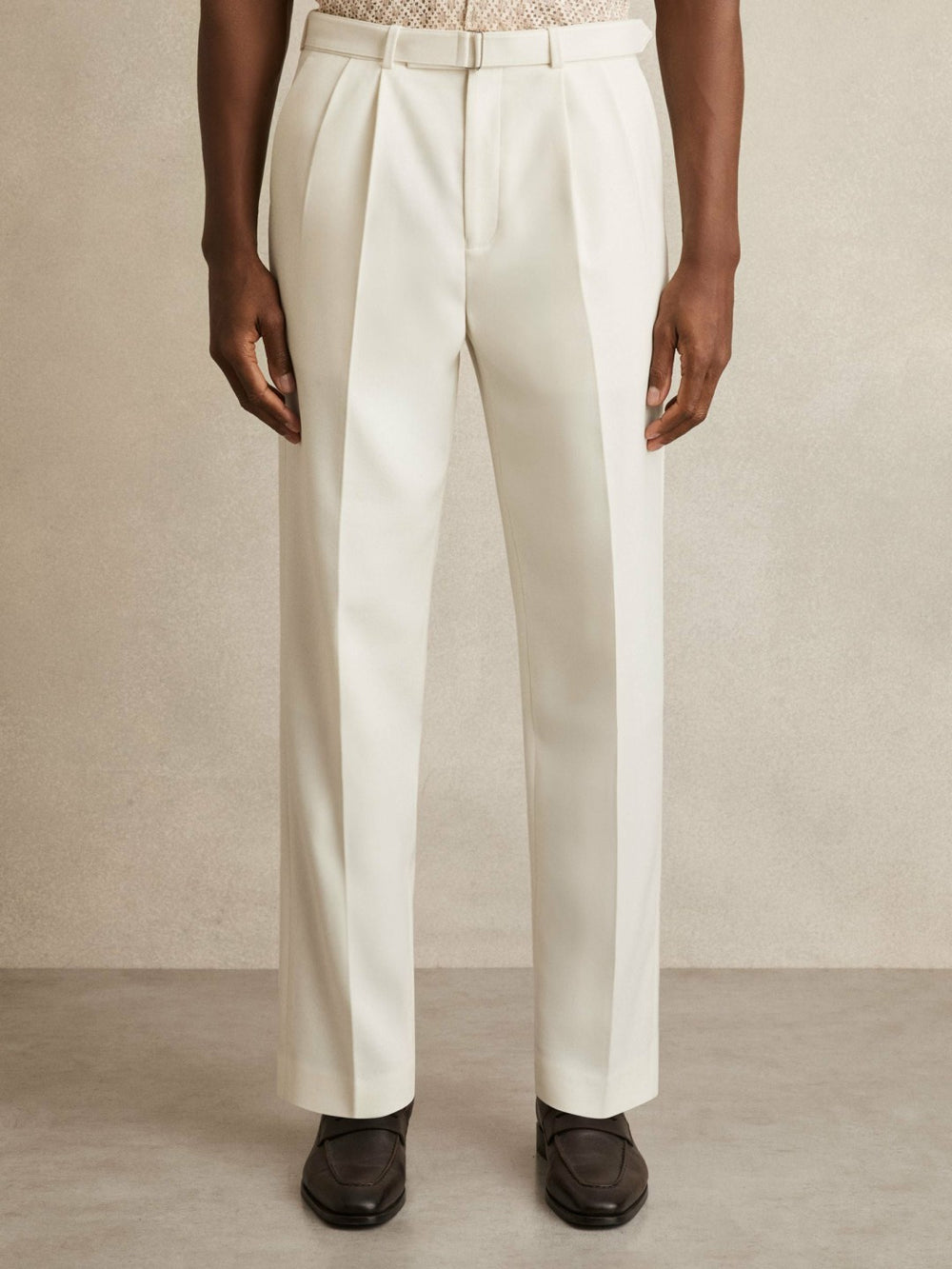 Men Wool-Blend Belted Pleated Trousers Regular-Fit in White