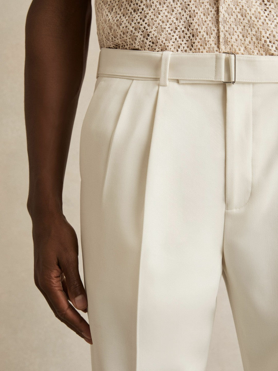 Men Wool-Blend Belted Pleated Trousers Regular-Fit in White