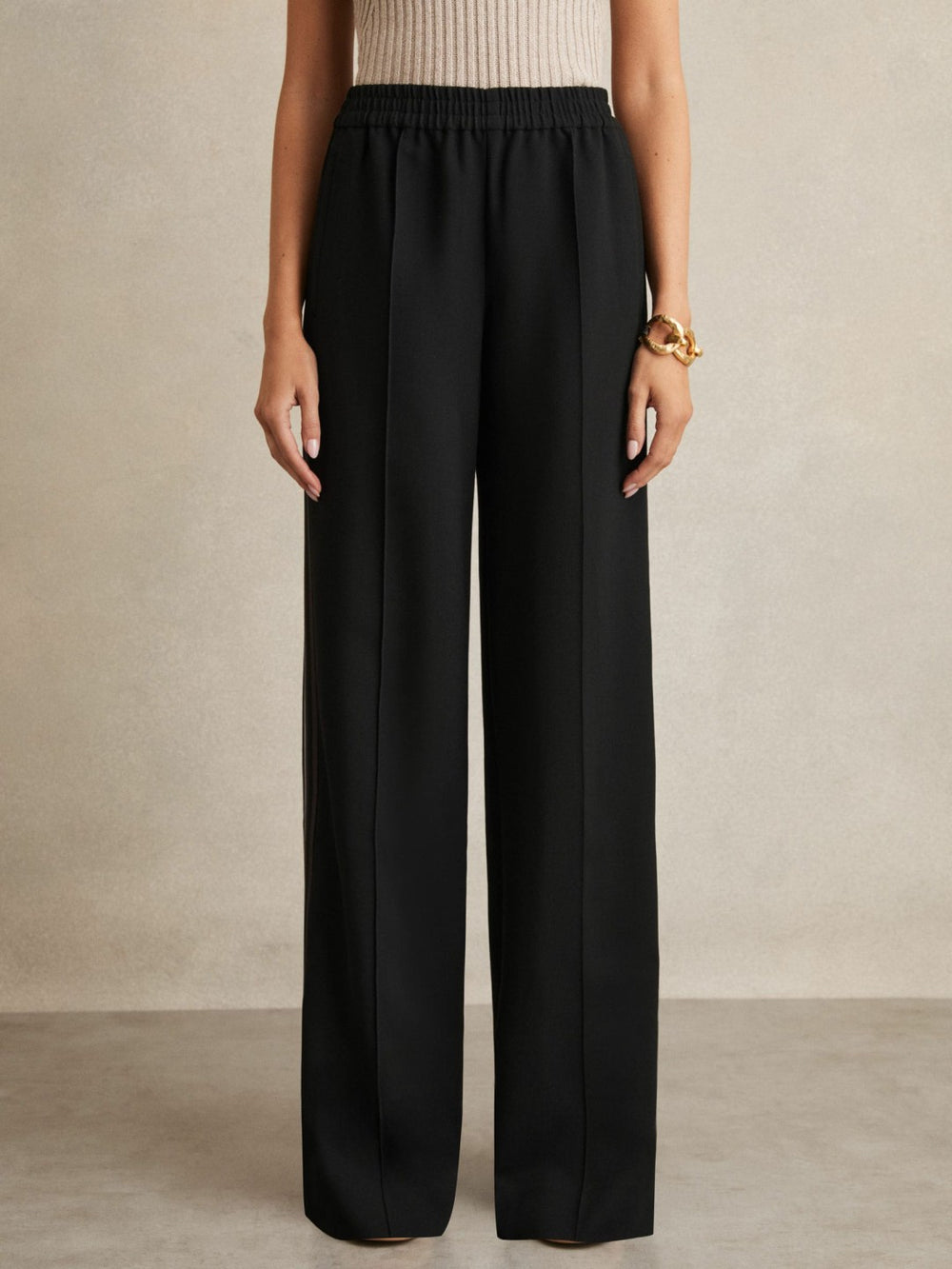 Women Side-Stripe Wide-Leg Trousers in Black