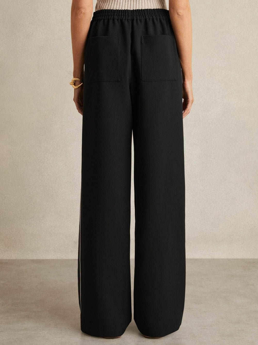 Women Side-Stripe Wide-Leg Trousers in Black