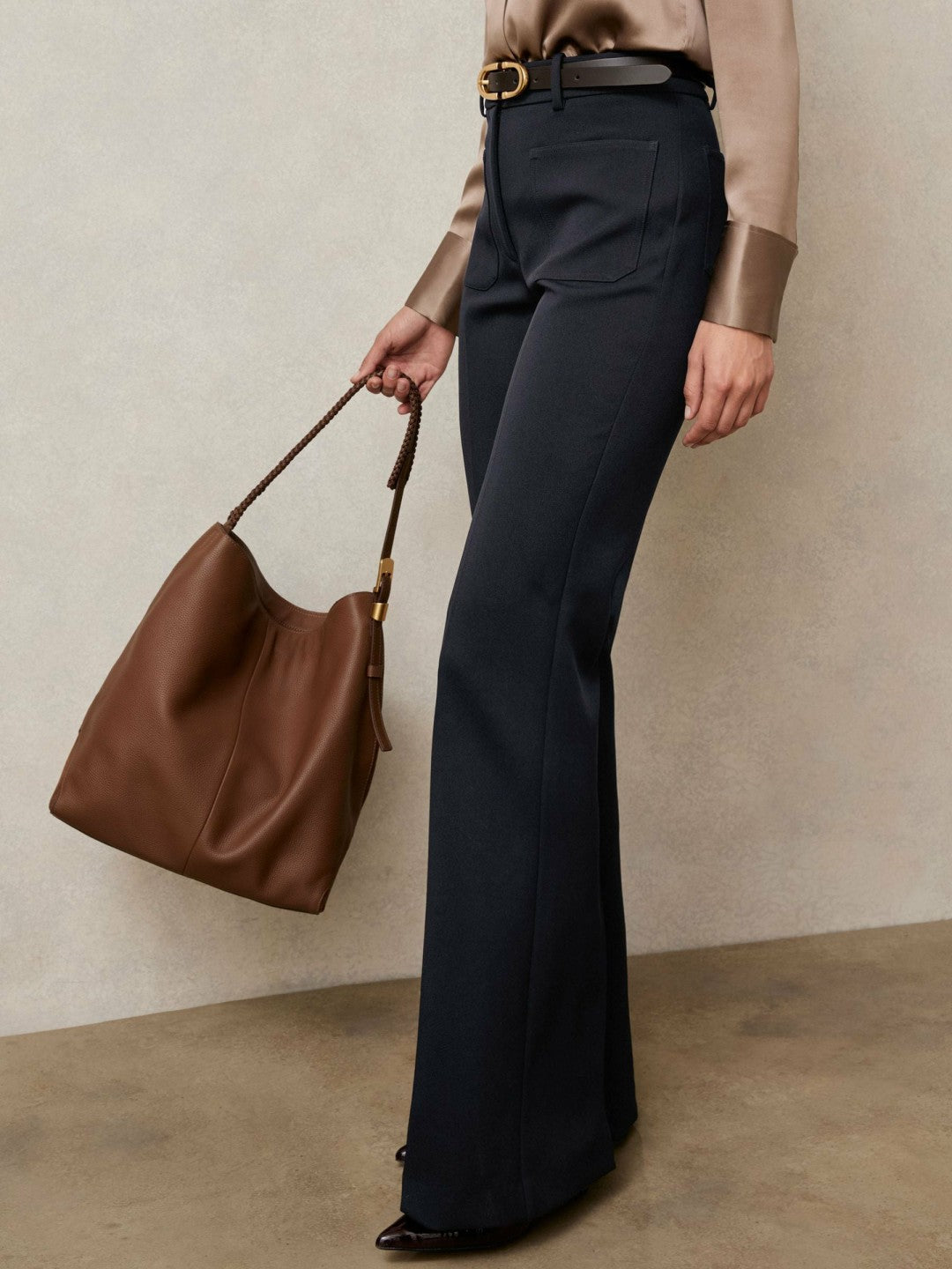 Women Petite Twill Patch-Pocket Flared Trousers in Navy