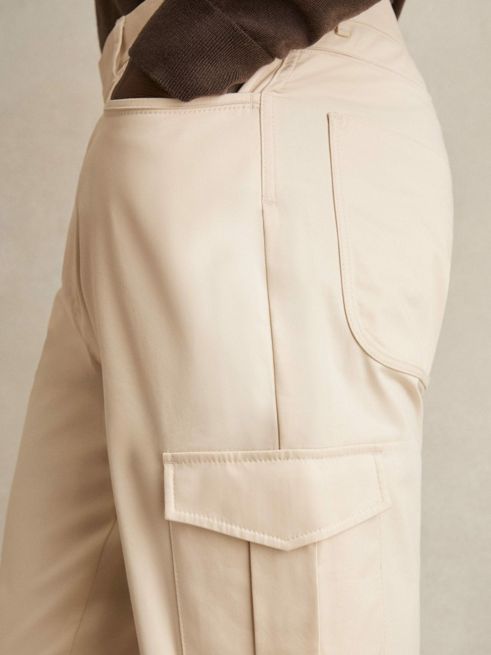 Men Cotton-Lyocell Cargo Trousers in Light Stone