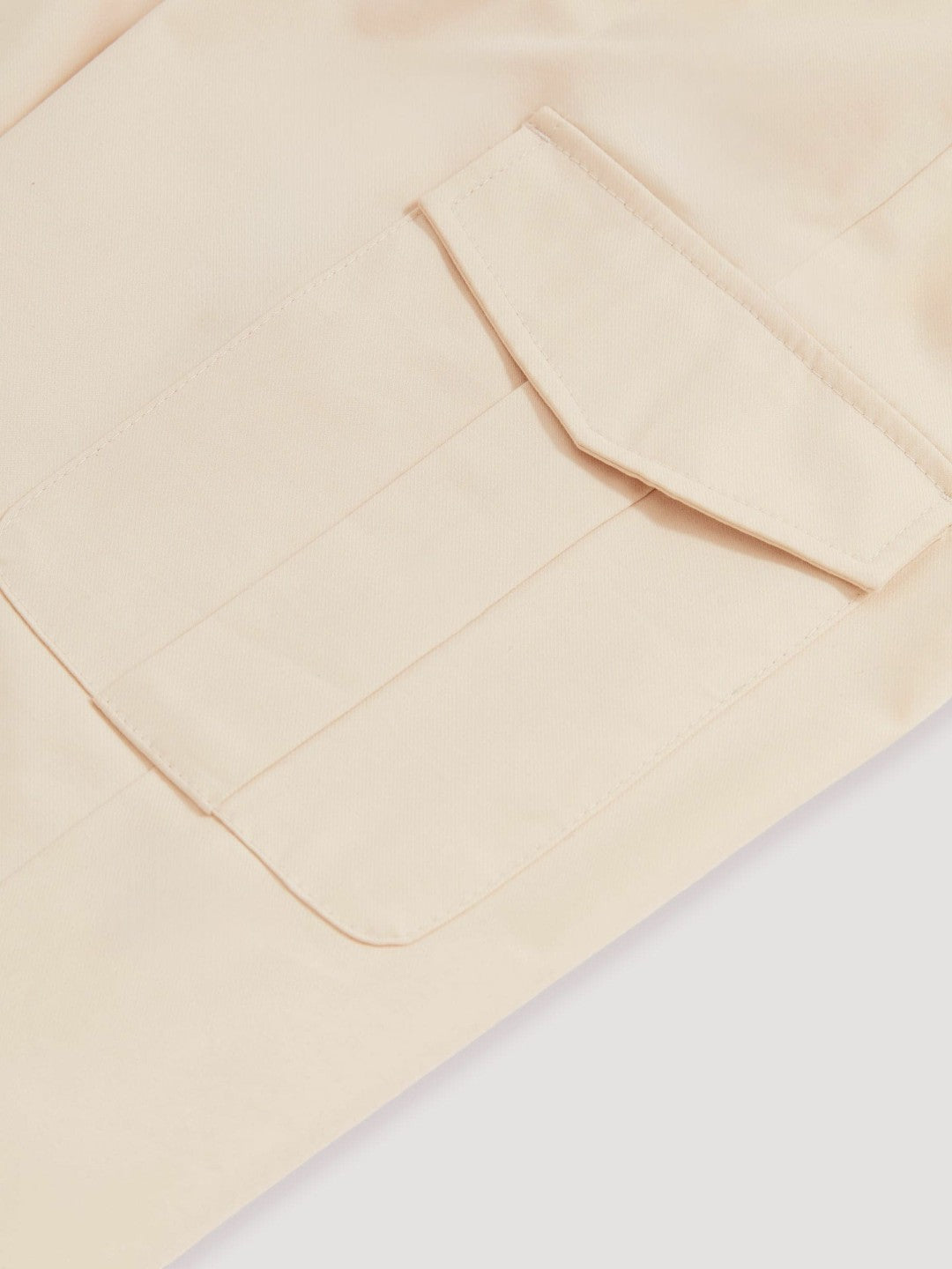 Men Cotton-Lyocell Cargo Trousers in Light Stone