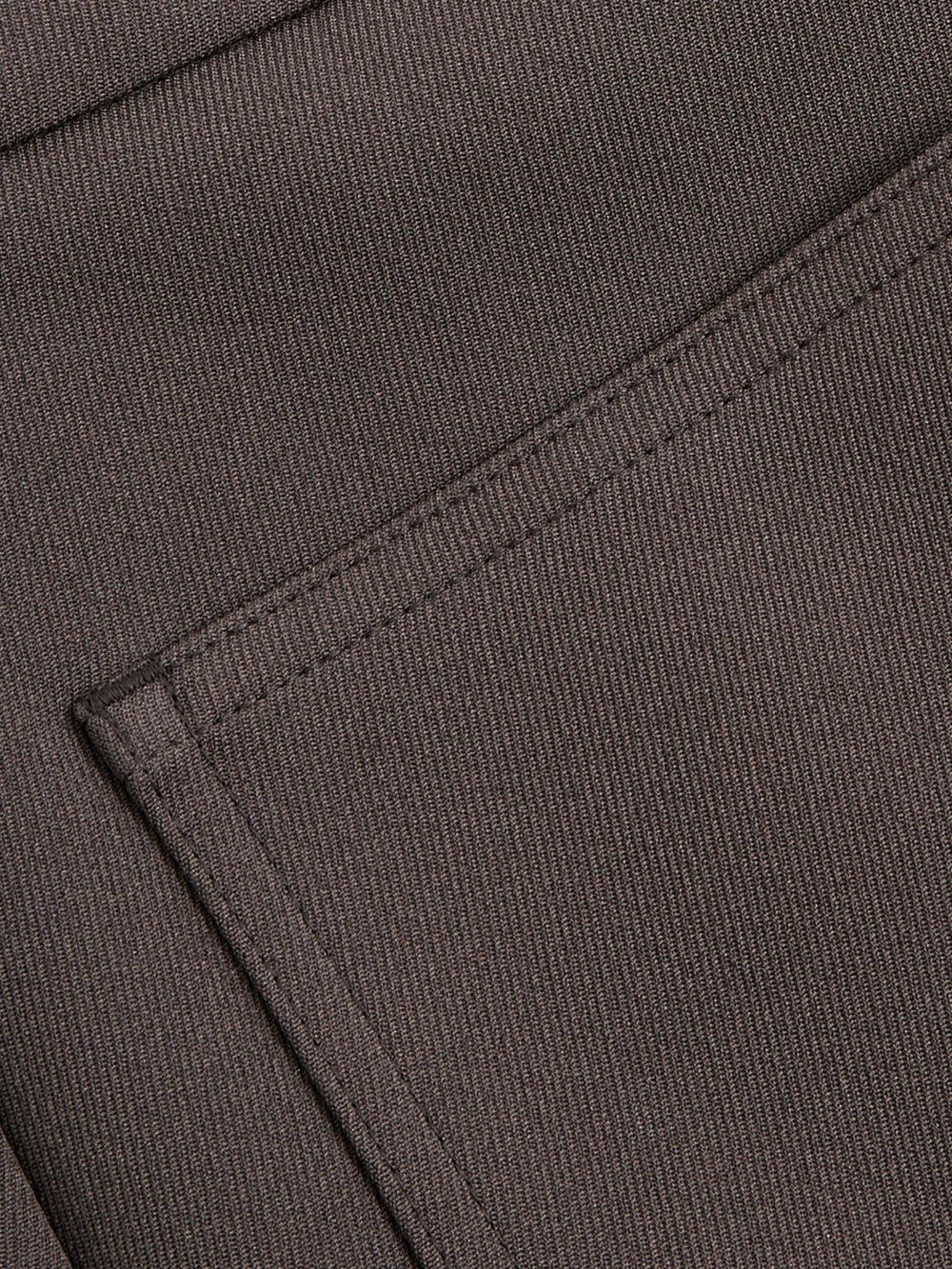 Women Petite Twill Patch-Pocket Flared Trousers in Mauve Neutral