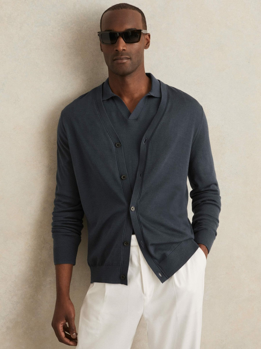 Men Merino Wool Button-Through Cardigan in Midnight Navy