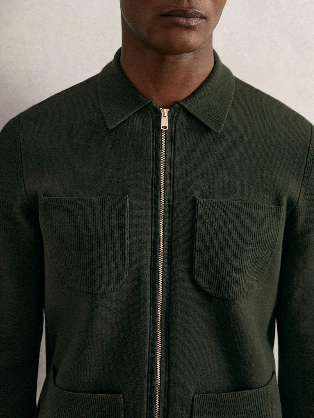 Men Four-Pocket Zip-Through Cardigan in Forest Green